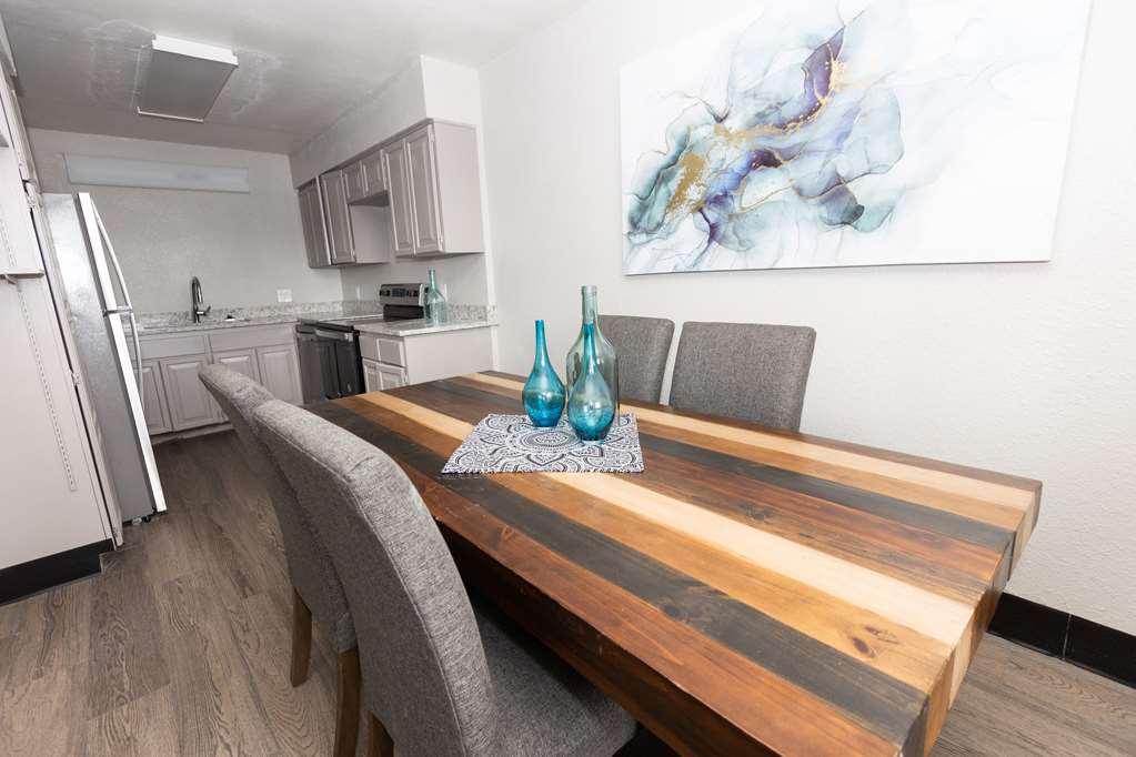Bhagat Hotels Stone Mountain Atlanta BW Signature Collection Tucker Facilities photo